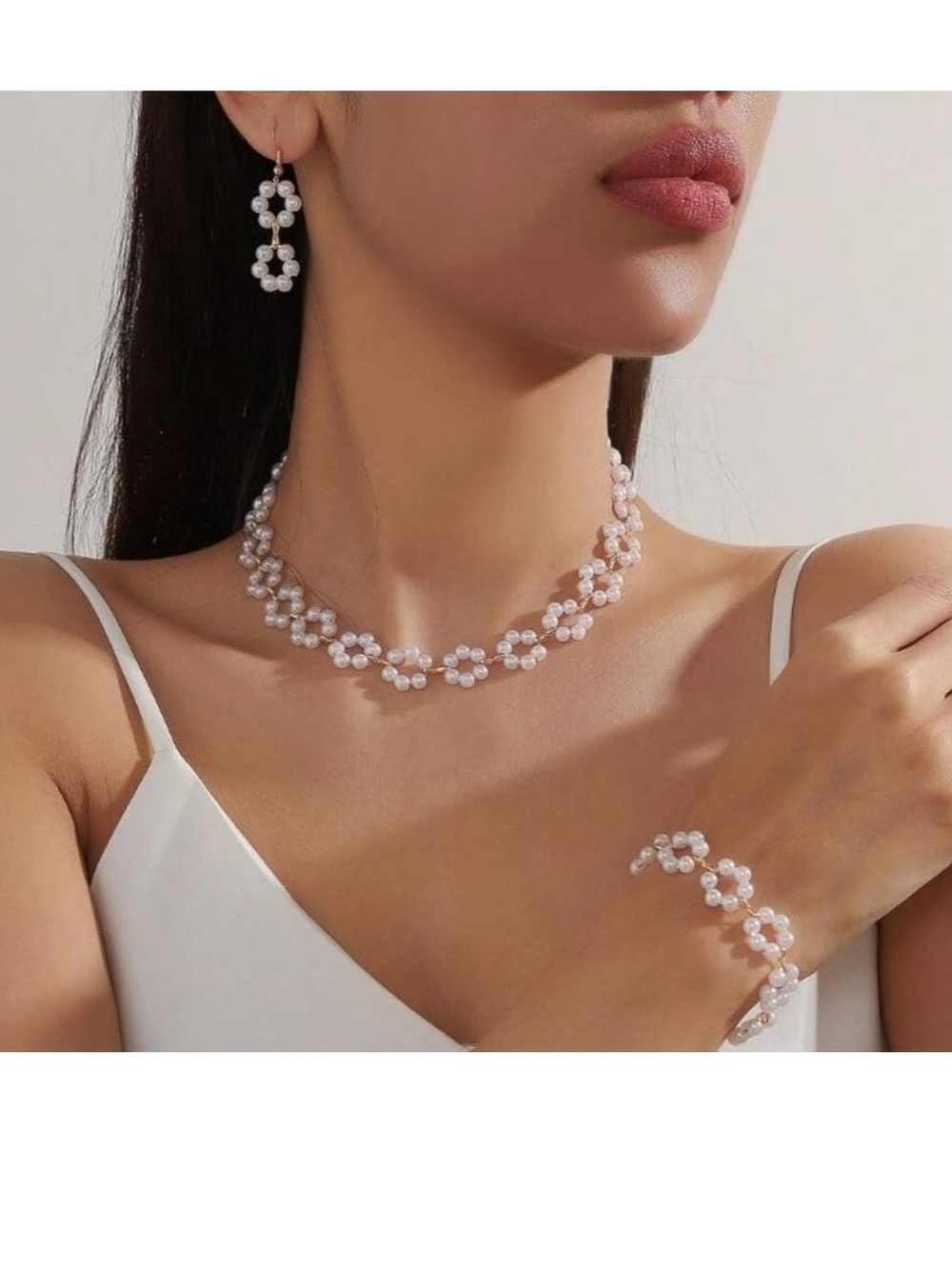 Pearl Floral Cluster Necklace & Earring Set - White Pearlescent